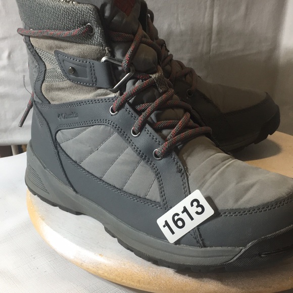 Columbia boot womens gray winter hiker size 9 1/2. - Picture 9 of 10